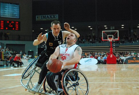 Un match de basket-ball en fauteuil roulant | © Thomas Henkel/Wikimedia Commons under Creative Commons License